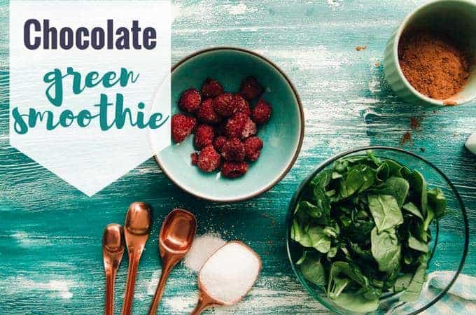 Chocolate green smoothie is packed with spinach! A great way to kick start your morning. | ditchthecarbs.com