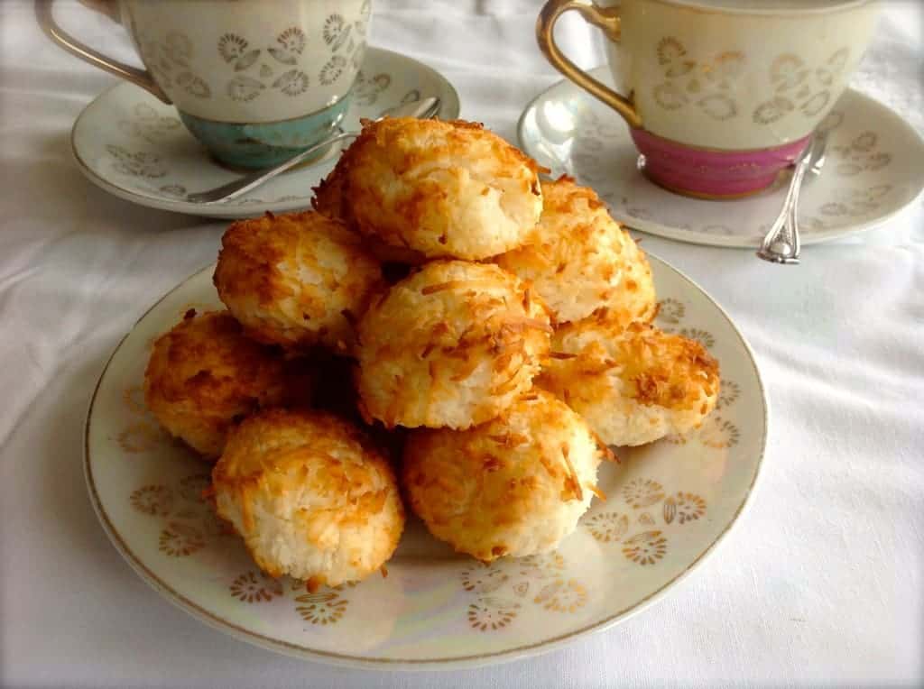quick and easy keto macaroons served on fine china and tea