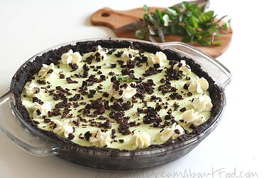A bowl of grasshopper pie with sugar-free chocolate chips
