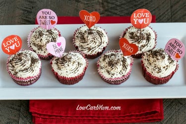 Valentine\'s Day cupcakes on the whiteboard