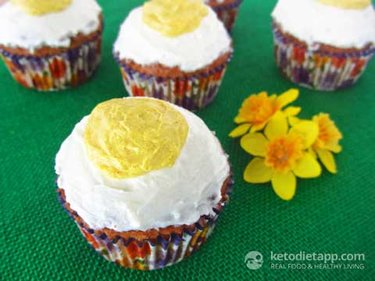 Easter cupcakes on a green table cloth