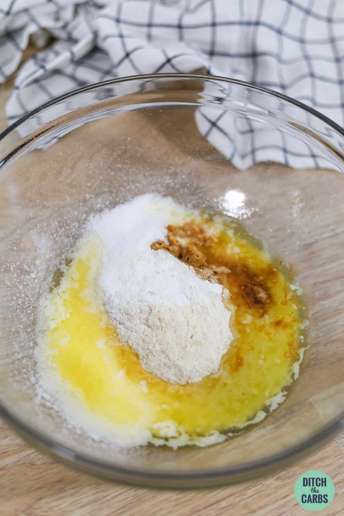 dry ingredients to make a coconut flour cake
