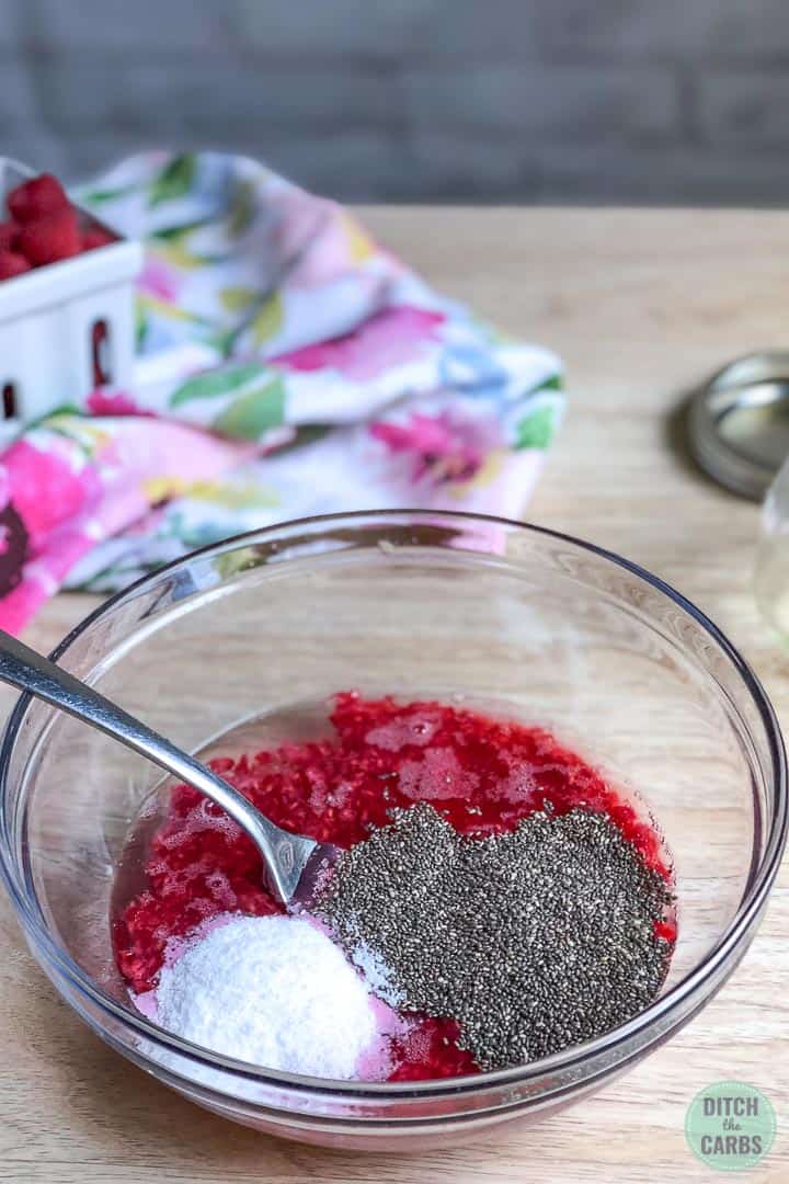 Ingredients for raspberry jelly made with chia seeds