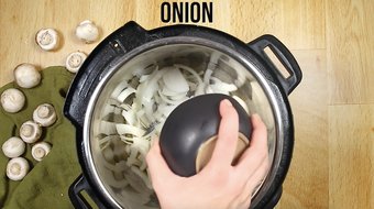 Frying onions in the instant Pot