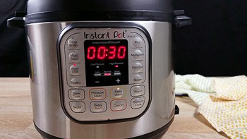 Instant Pot with 30 minutes on the clock