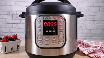 Instant Pot with 35 minutes on the clock