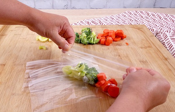 Healthy low-carb lunchbox vegetables in ziplock bags