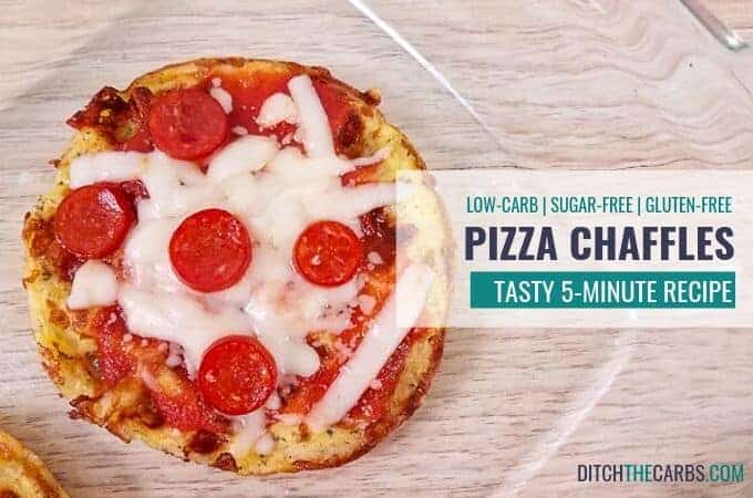 low-carb Pizza chaffles