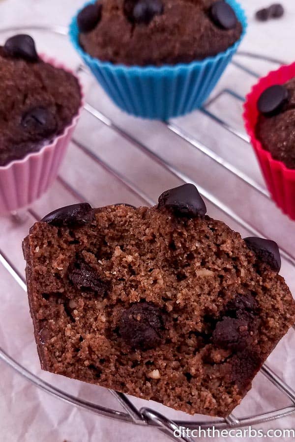  low-carb Instant pot chocolate muffins 
