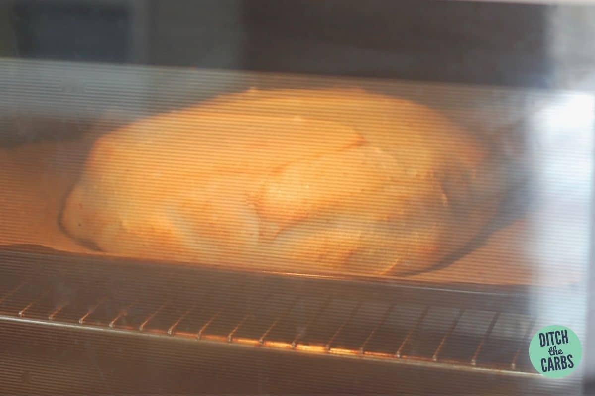 sugar-free pavlova cooking in the oven